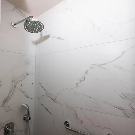 Artistic Central Apartment Athens Exterior photo