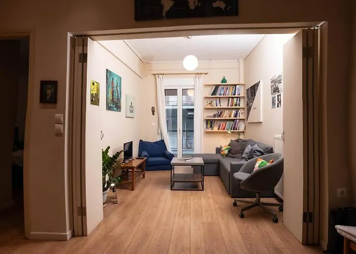 Artistic Central Apartment